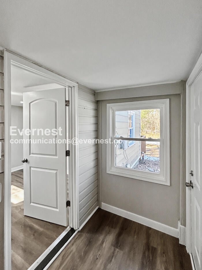 Building Photo - 1006 Turner Rd