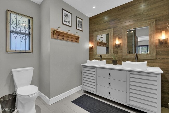 Building Photo - 167 Torrey Pines Point