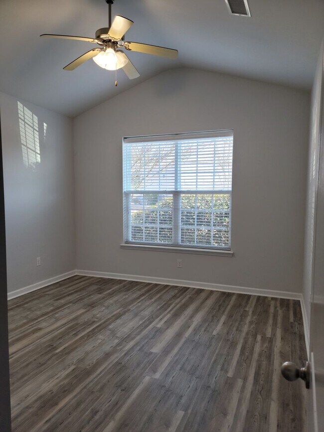 Building Photo - Carolina Crossing in Little River