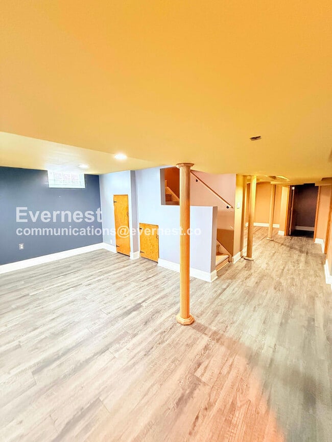 Building Photo - 11408 Seminole