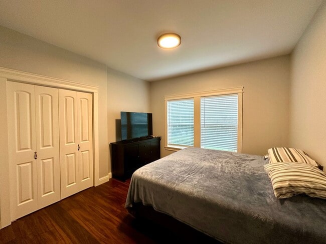 Building Photo - 4448 Castlerock Dr