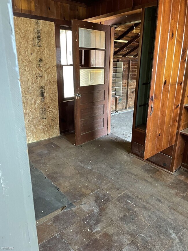 Building Photo - 3 br, 1 bath House - 715 Blackworth Street