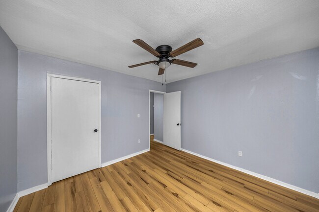 Building Photo - 2814 NW 34th St