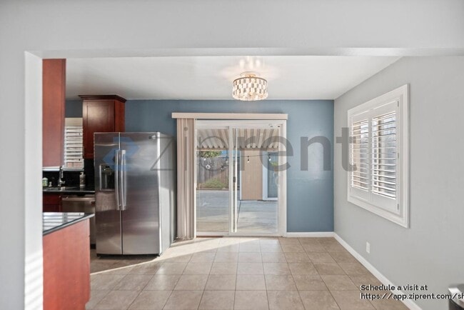 Building Photo - 1814 Armand Dr