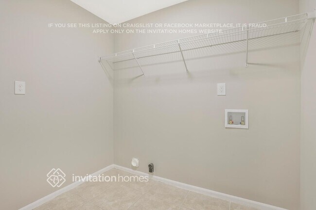 Building Photo - 5668 Beechwood Dr SW