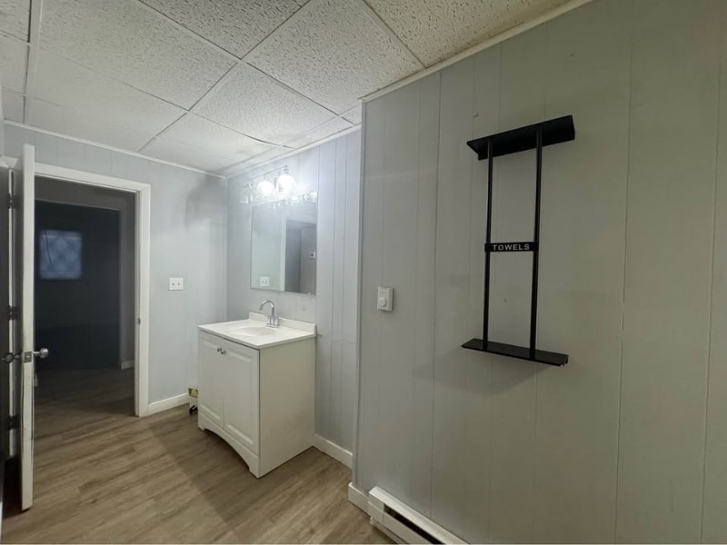 Building Photo - 26 7th St