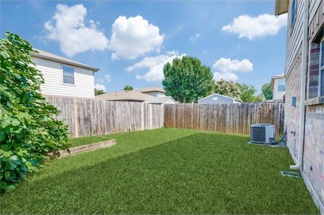 Building Photo - 8825 Sun Haven Way