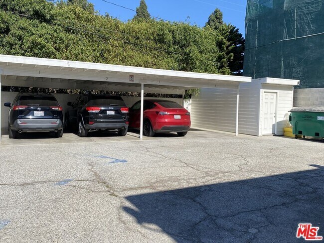 Building Photo - 3332 Helms Ave
