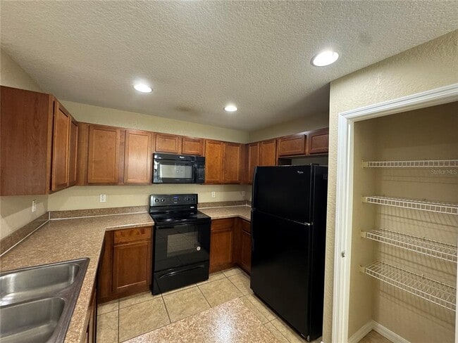Building Photo - 1530 Merrimack Pkwy