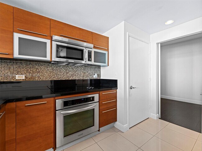 Building Photo - 244 Biscayne Blvd