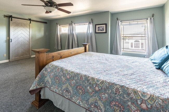 Building Photo - 2434 W Lompoc Ave