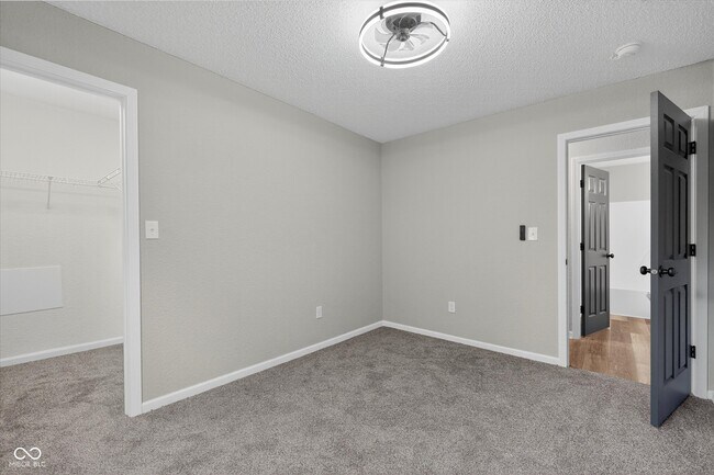 Building Photo - 12126 Blue Springs Ln