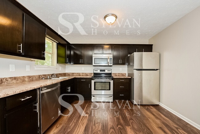 Building Photo - Coming HOME never felt so good!