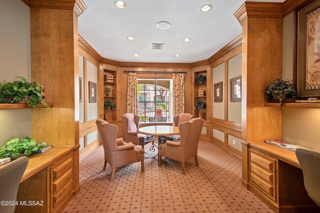Building Photo - 1500 E Pusch Wilderness Dr