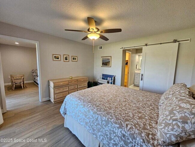 Building Photo - Furnished Cocoa Beach Condo