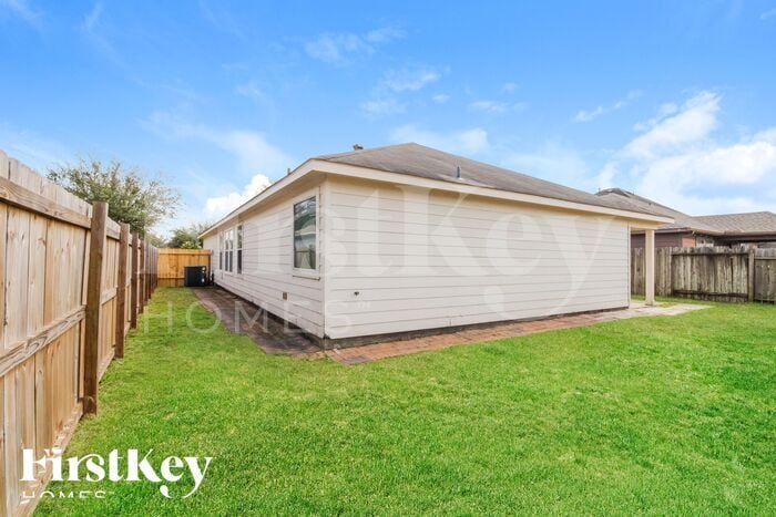 Building Photo - 3519 Apache Meadows Drive
