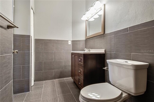 Building Photo - 5614 Pinnacle Heights Cir