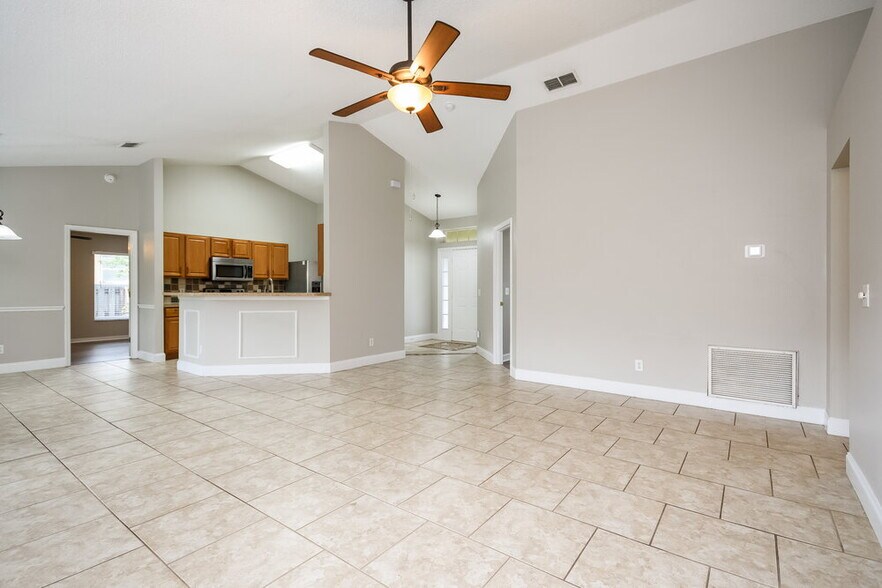 Building Photo - 1151 Railside Way