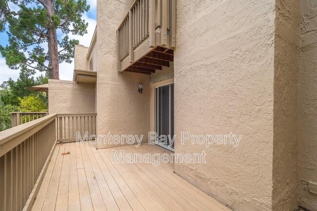 Building Photo - 29 Montsalas Dr