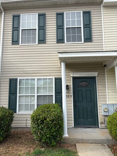 Building Photo - 2023 Creekside Ct