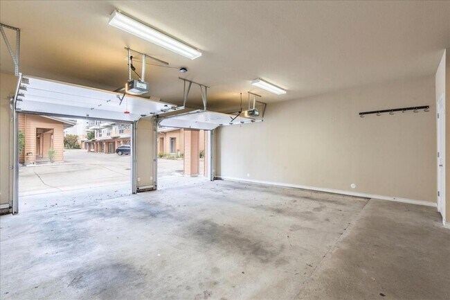Building Photo - 2606 Wilson St