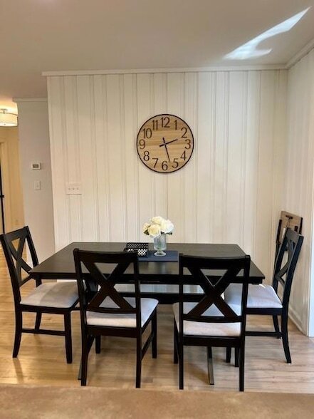 Building Photo - 3867 Hillcrest Dr SE