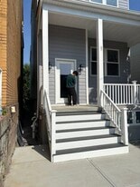 Building Photo - 2535 Allequippa St