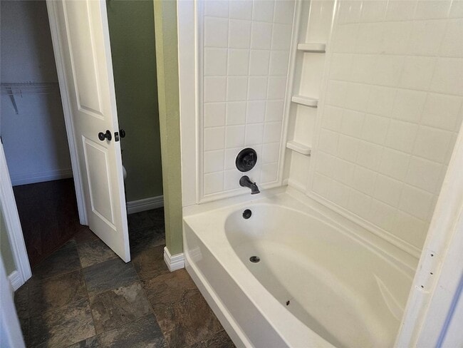 Building Photo - 208 Rock Hound Ln