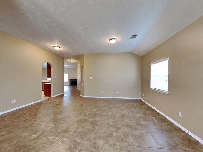 Building Photo - 2315 Perkins Crossing Dr