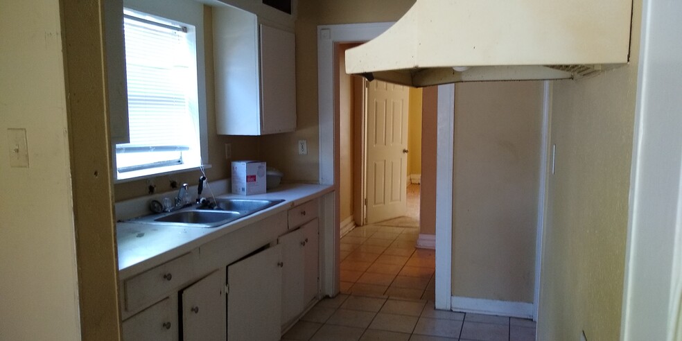 Building Photo - 3534 Chimira Ln