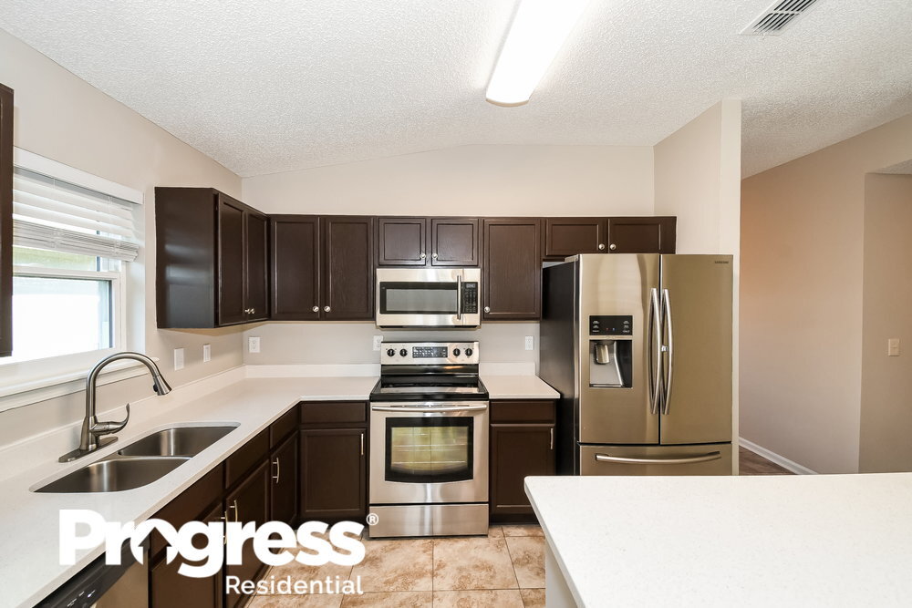 Building Photo - 7518 International Village Dr