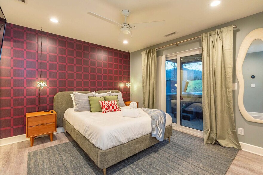 Building Photo - 962 Riceville Rd