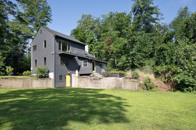 Building Photo - 107 CT-126