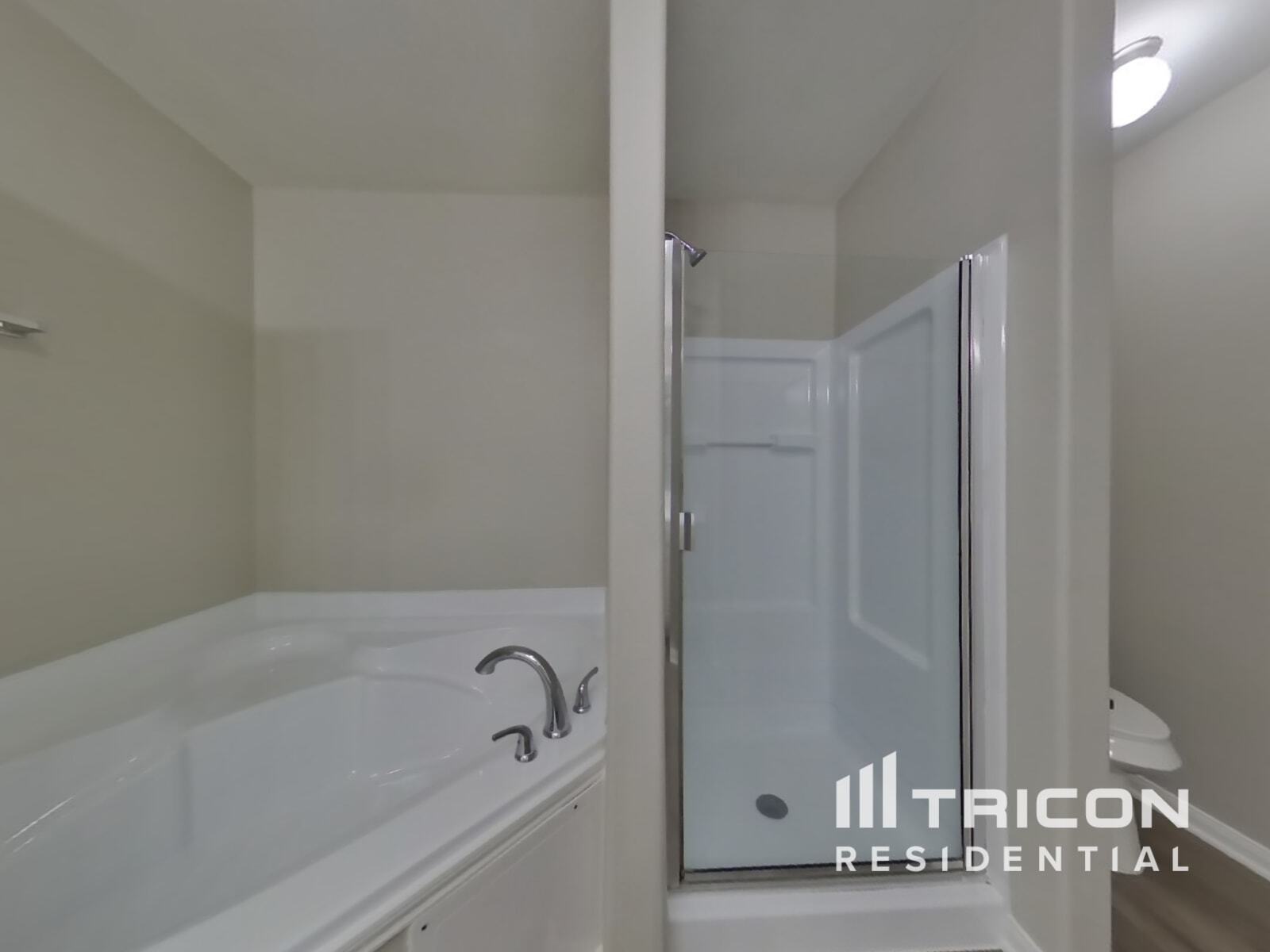 Building Photo - 4123 Pedernales River Ln