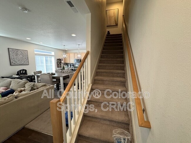 Building Photo - 6463 Crossdrum Point