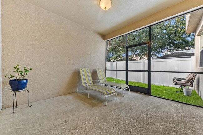 Building Photo - Corner Lot- Close to Disney- Four Bedroom Home for Rent