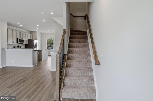 Building Photo - 101 Marlow Ct