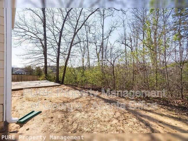 Building Photo - 840 Pine Arbor Ln