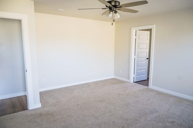 Building Photo - 2916 Corpus Ave