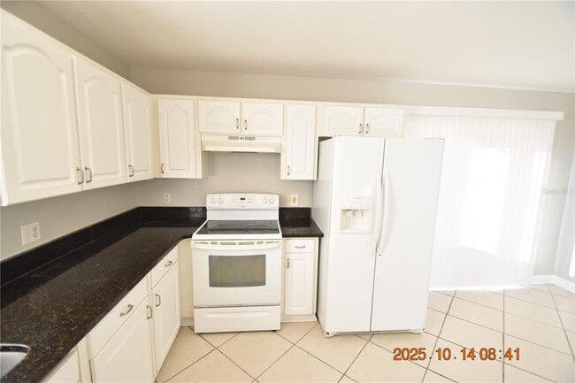 Building Photo - 9414 N 22nd St