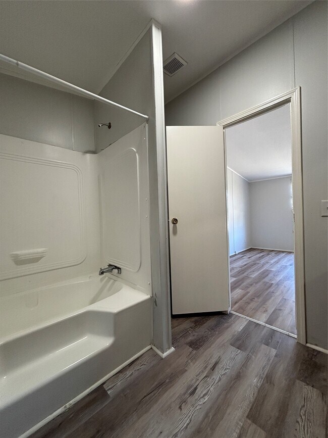 Building Photo - 16509 Brittany Way