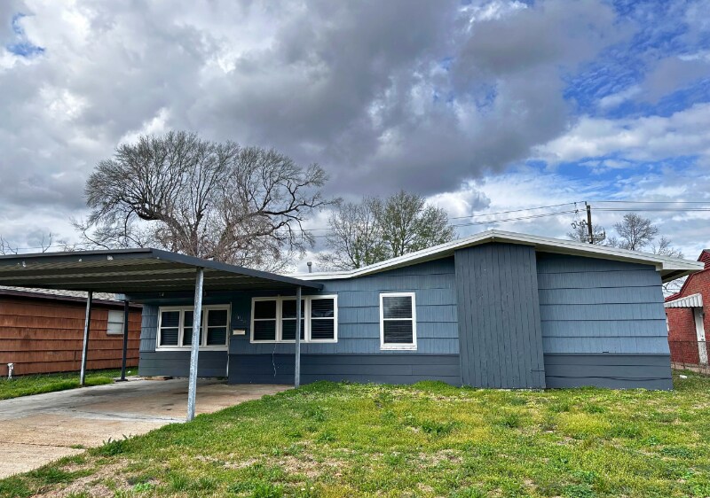 Primary Photo - 13025 Joliet St