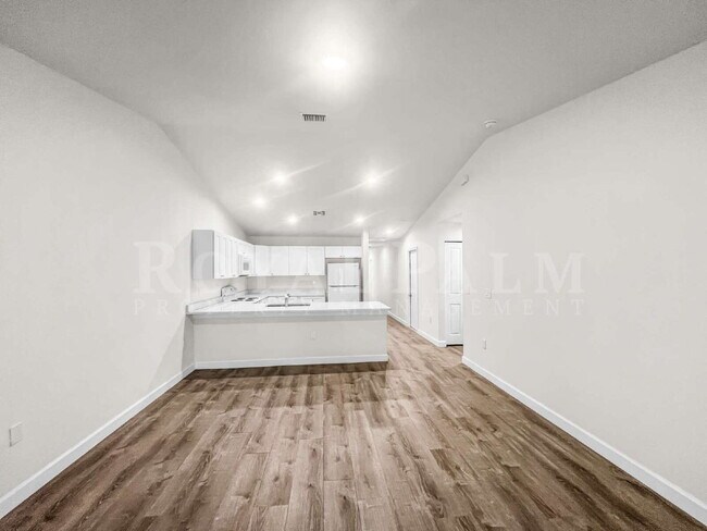 Building Photo - Spacious 3BR/2BA Duplex in Lehigh Acres & $500 Off Your First Month If You Apply by Aug 20th!