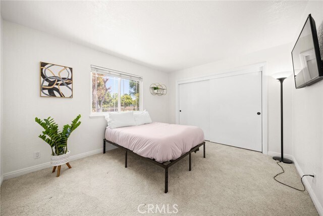 Building Photo - 731 Langer Dr
