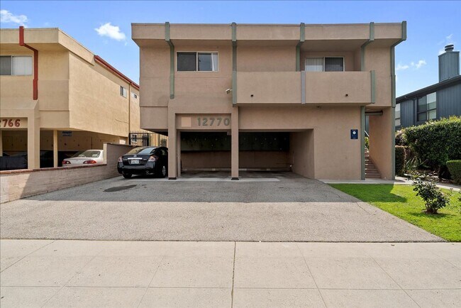 Building Photo - 12770 Pacific Ave