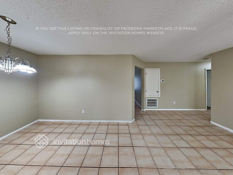 Building Photo - 1521 Colony Ave