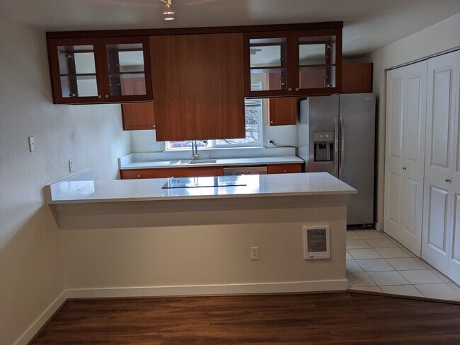 Kitchen Platform - 14124 NE 181st Plz