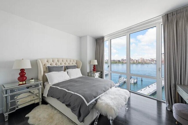 Building Photo - 1 bedroom in Brooklyn NY 11249