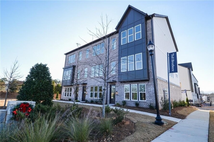 Building Photo - 2316 Mockernut Trl