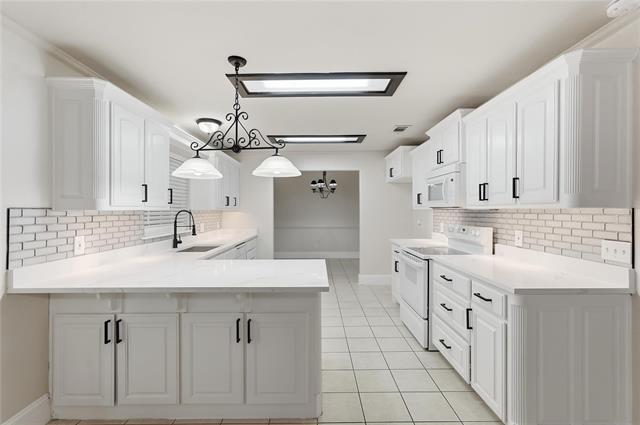 Building Photo - 2901 Branch Oaks Dr